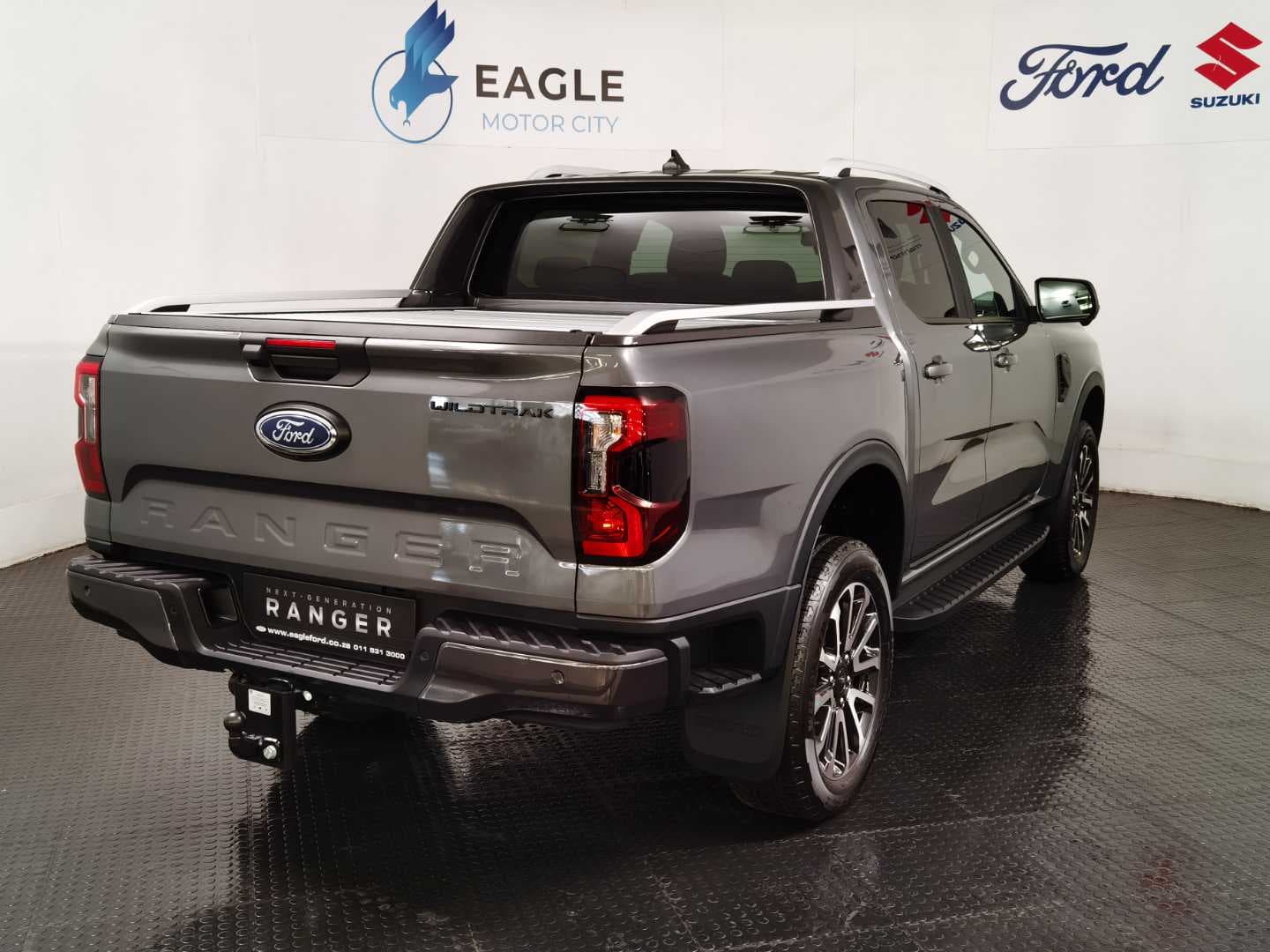 FORD RANGER 2.0D BI-TURBO WILDTRAK 4X4 A/T D/C P/U image 7
