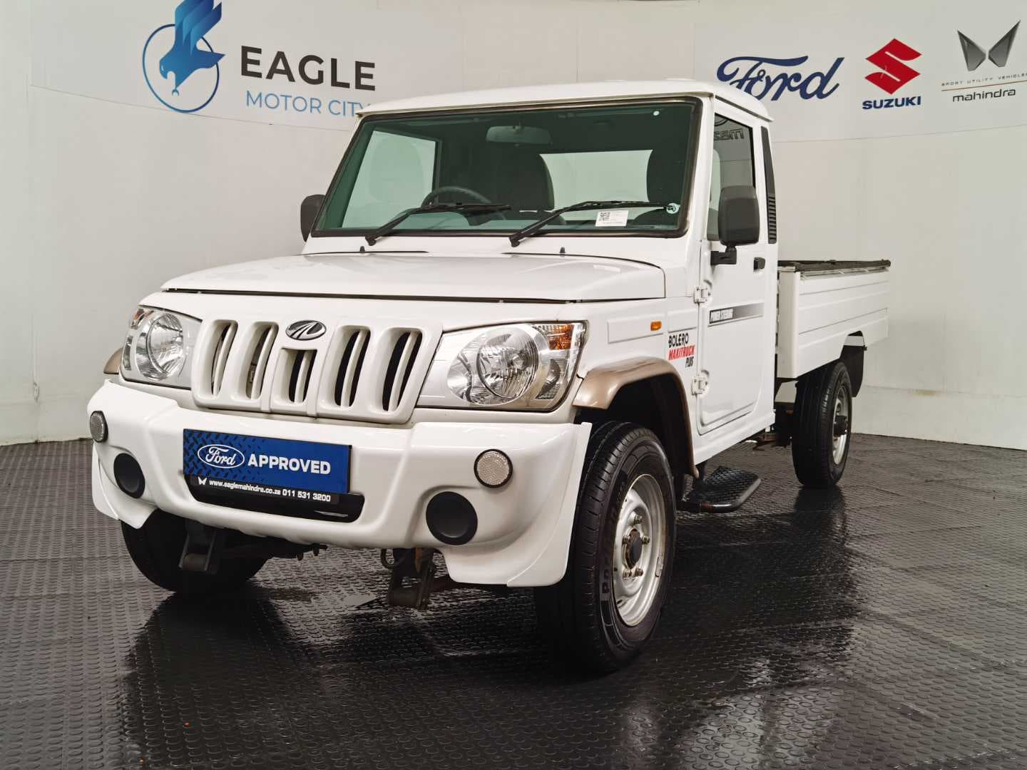 MAHINDRA BOLERO MAXI TRUCK 2.5 TD P/U S/C image 3