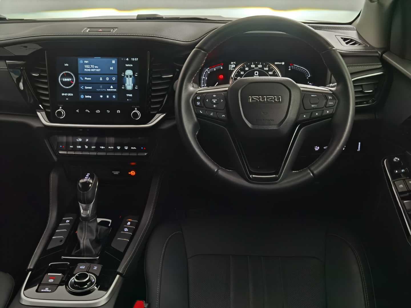 ISUZU MU-X 3.0D LSE 4X4 A/T image 21