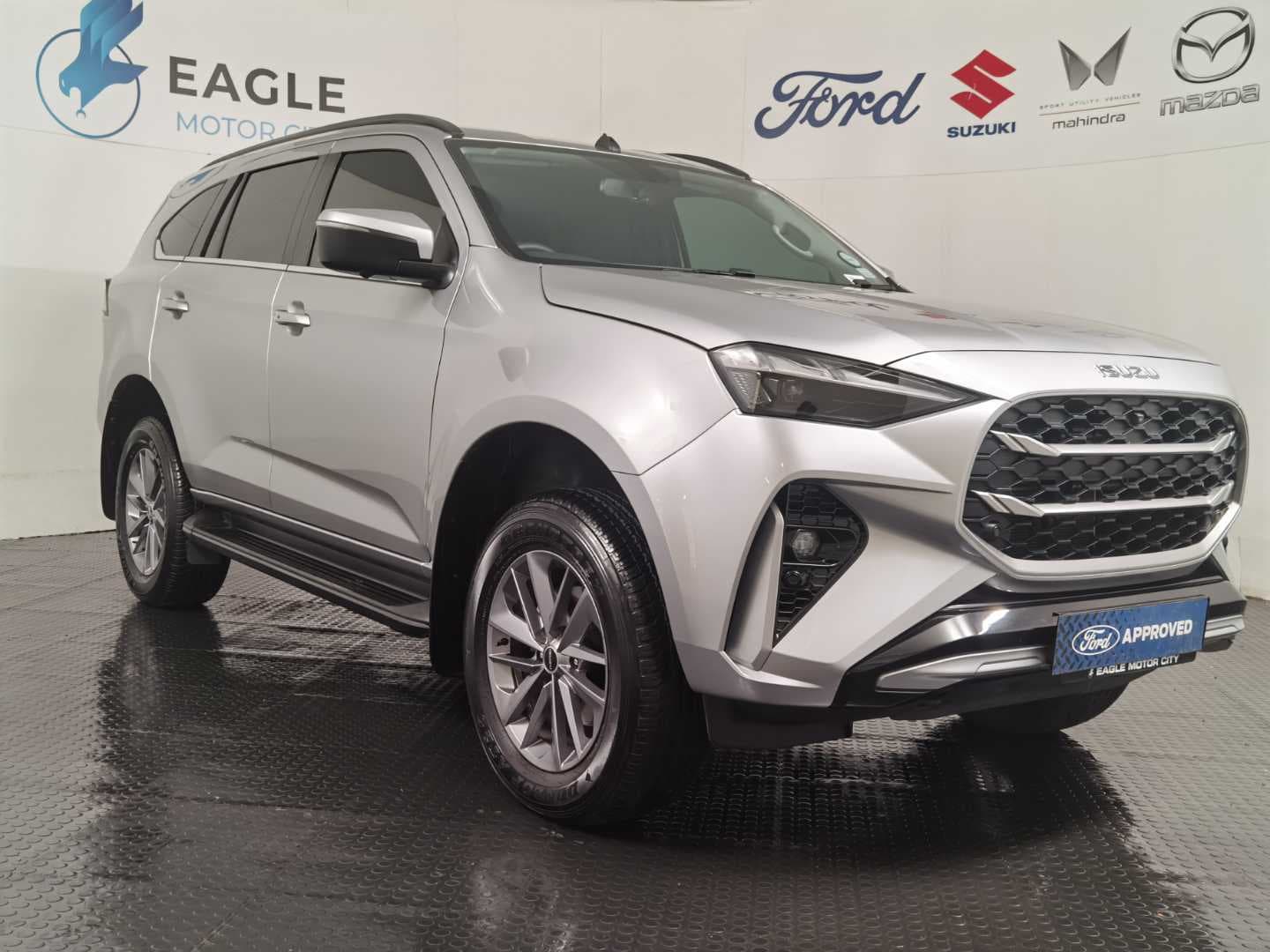 ISUZU MU-X 3.0D LSE 4X4 A/T image 1