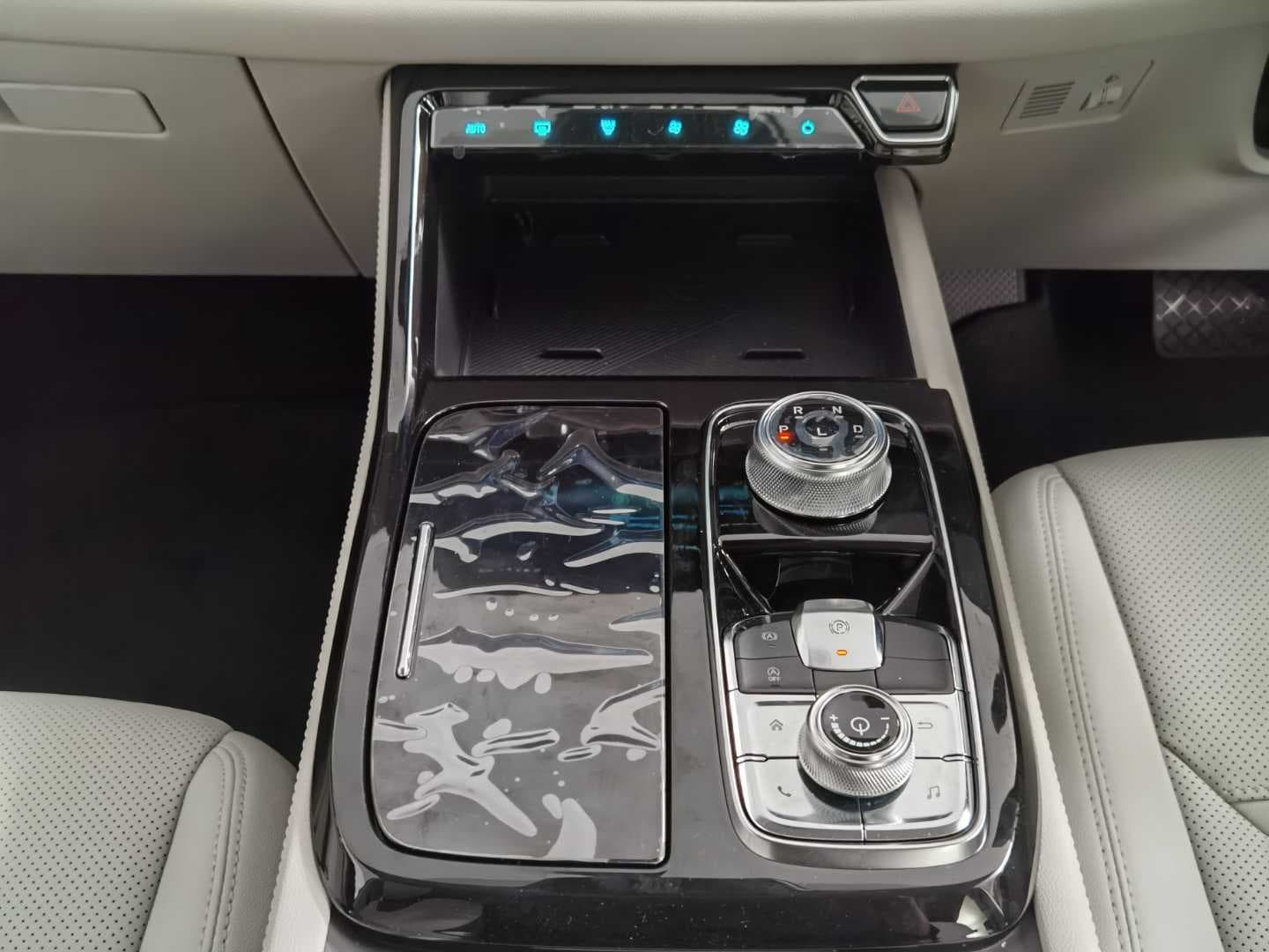 FORD TERRITORY TREND 1.8L ECOBOOST A/T image 13