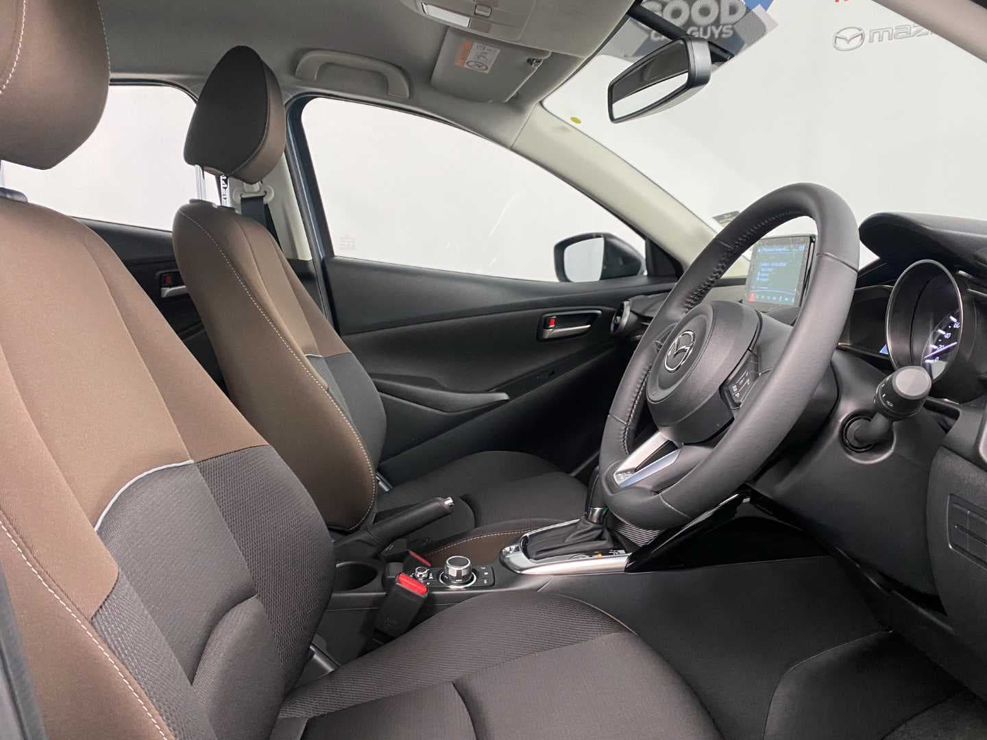 MAZDA MAZDA3 1.5 DYNAMIC A/T 5DR image 12