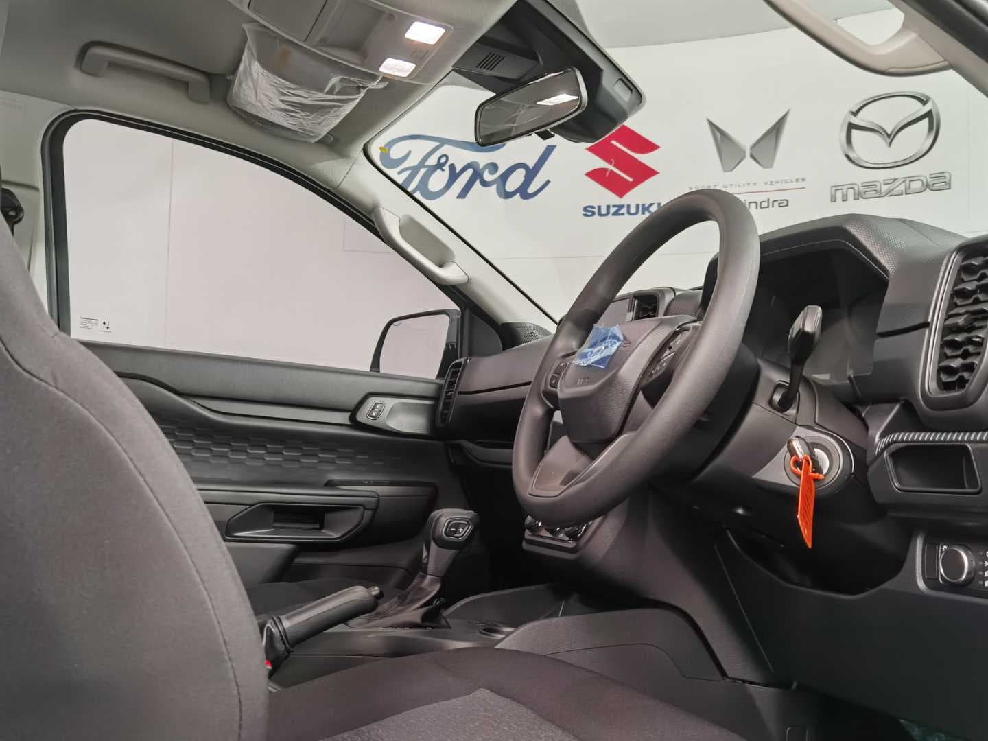 FORD RANGER 2.0D SIT XL A/T D/C P/U image 13