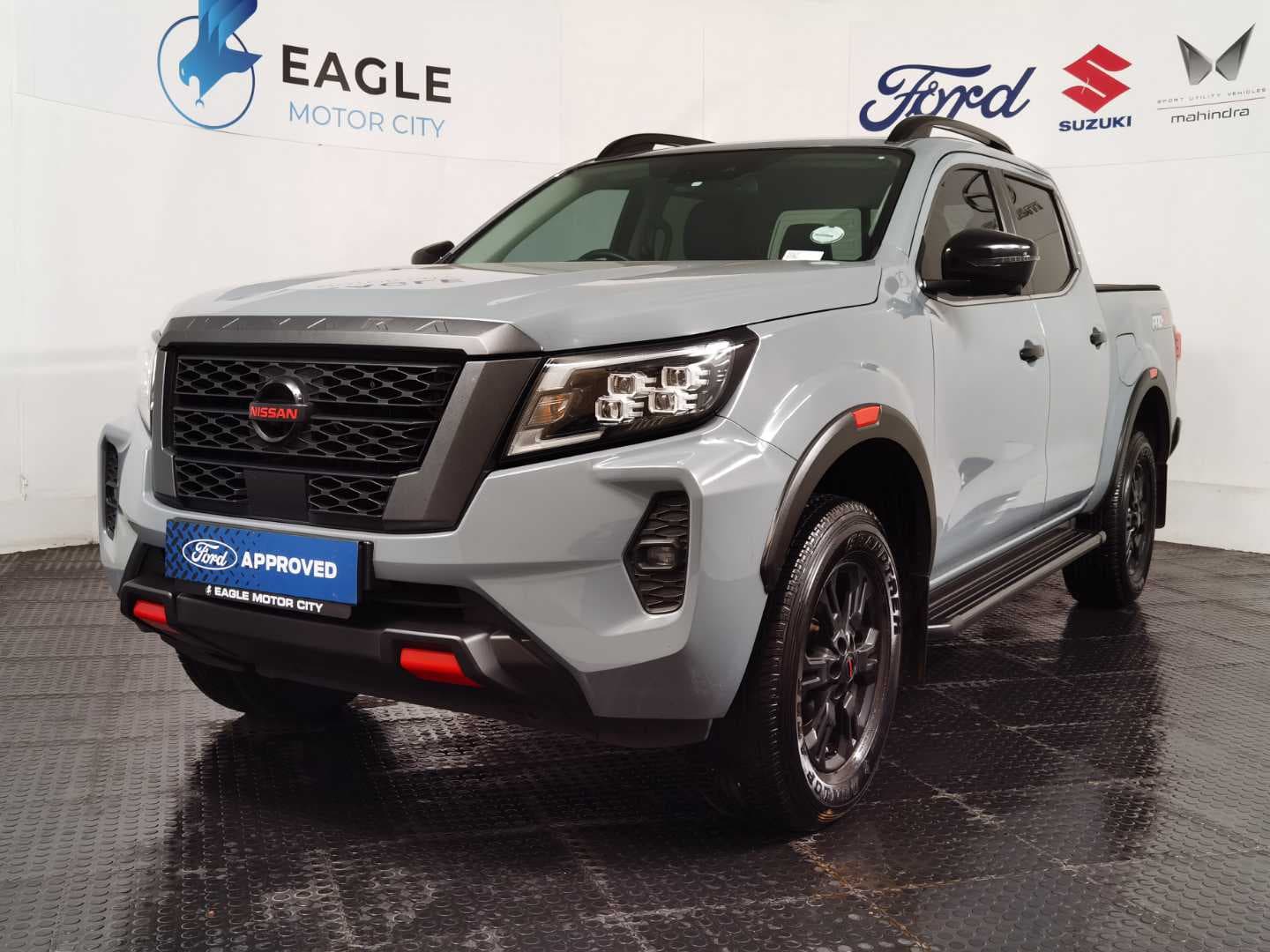 NISSAN NAVARA 2.5DDTi PRO-2X A/T D/C P/U image 3