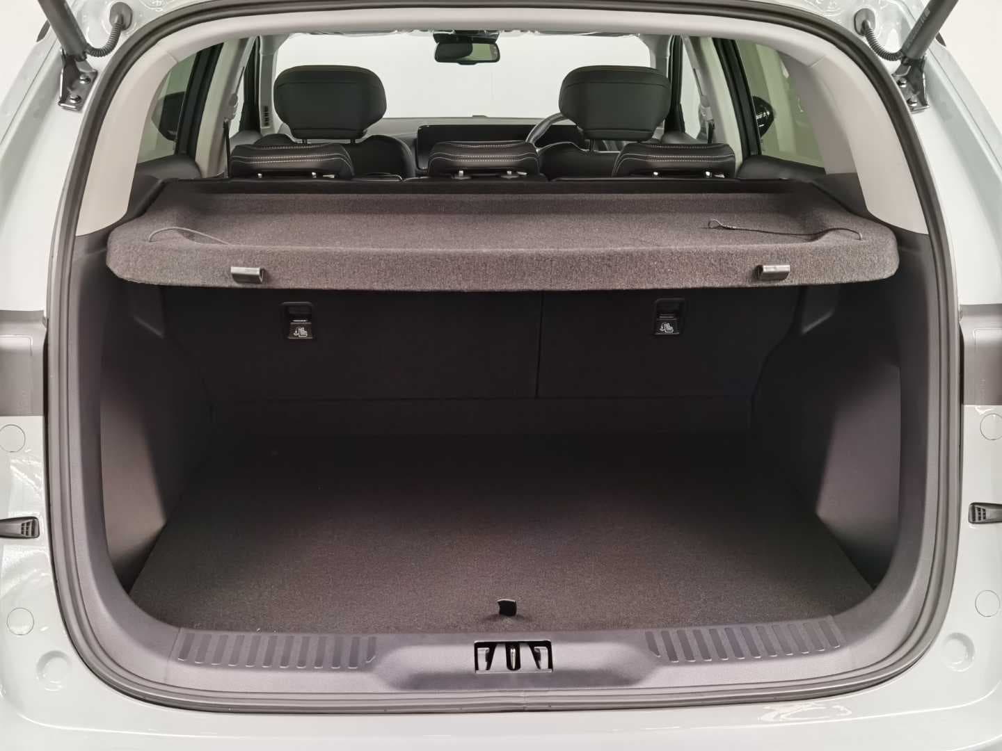 FORD TERRITORY TREND 1.8L ECOBOOST A/T image 7