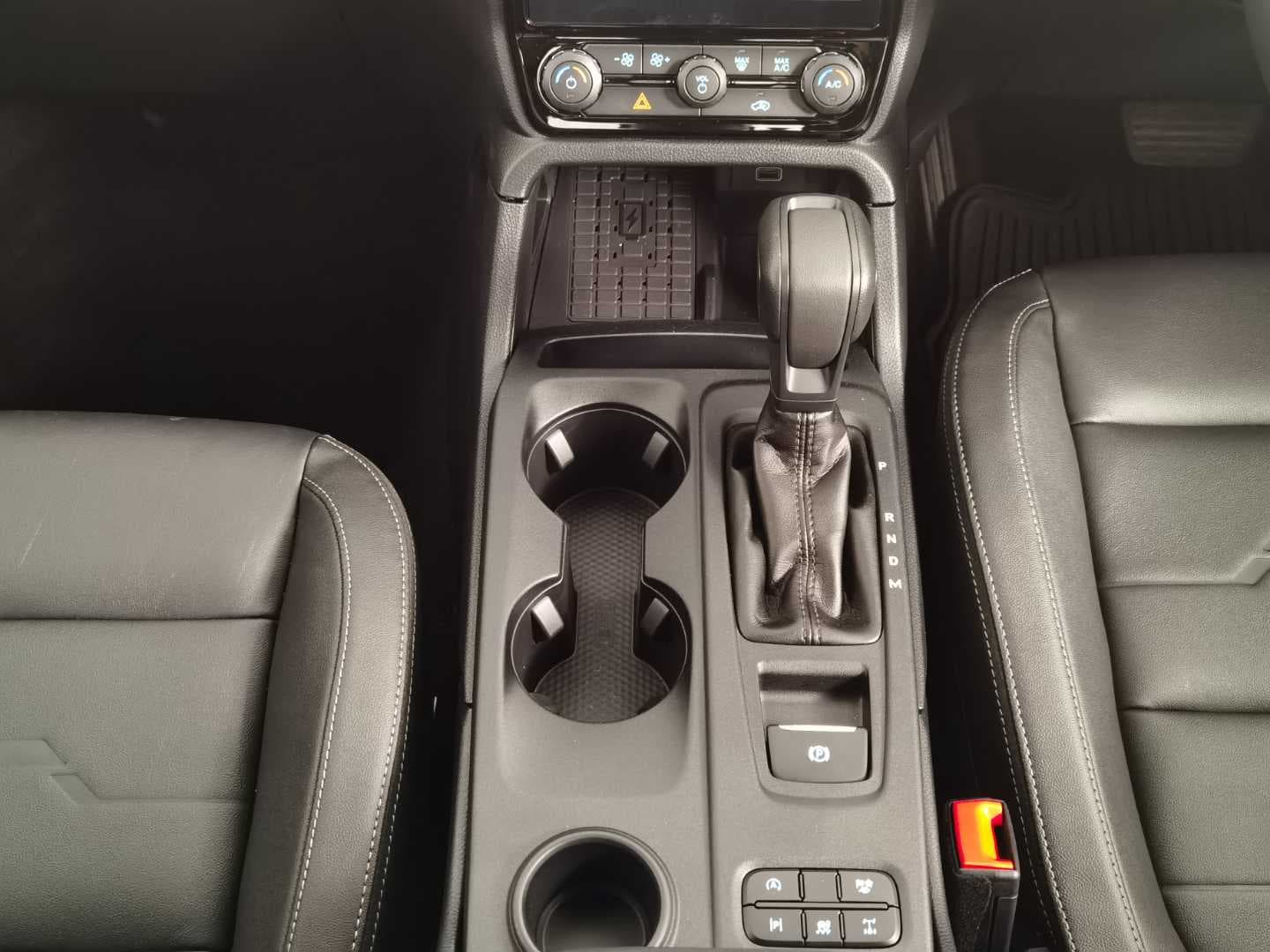 FORD RANGER 2.3 SPORT A/T SUPER CAB P/U image 16
