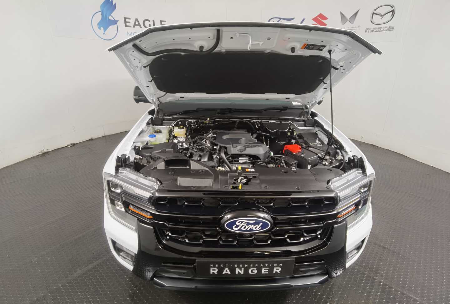 FORD RANGER 2.3 WILDTRAK A/T D/C P/U image 4