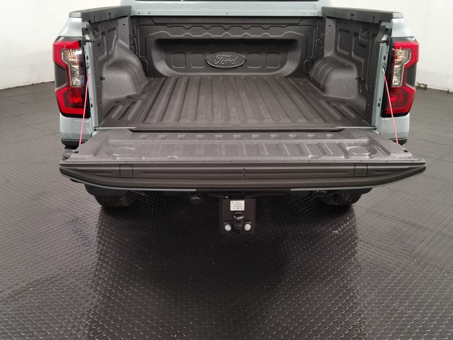 FORD RANGER 3.0D V6 SPORT A/T 4X4 D/C P/U image 7