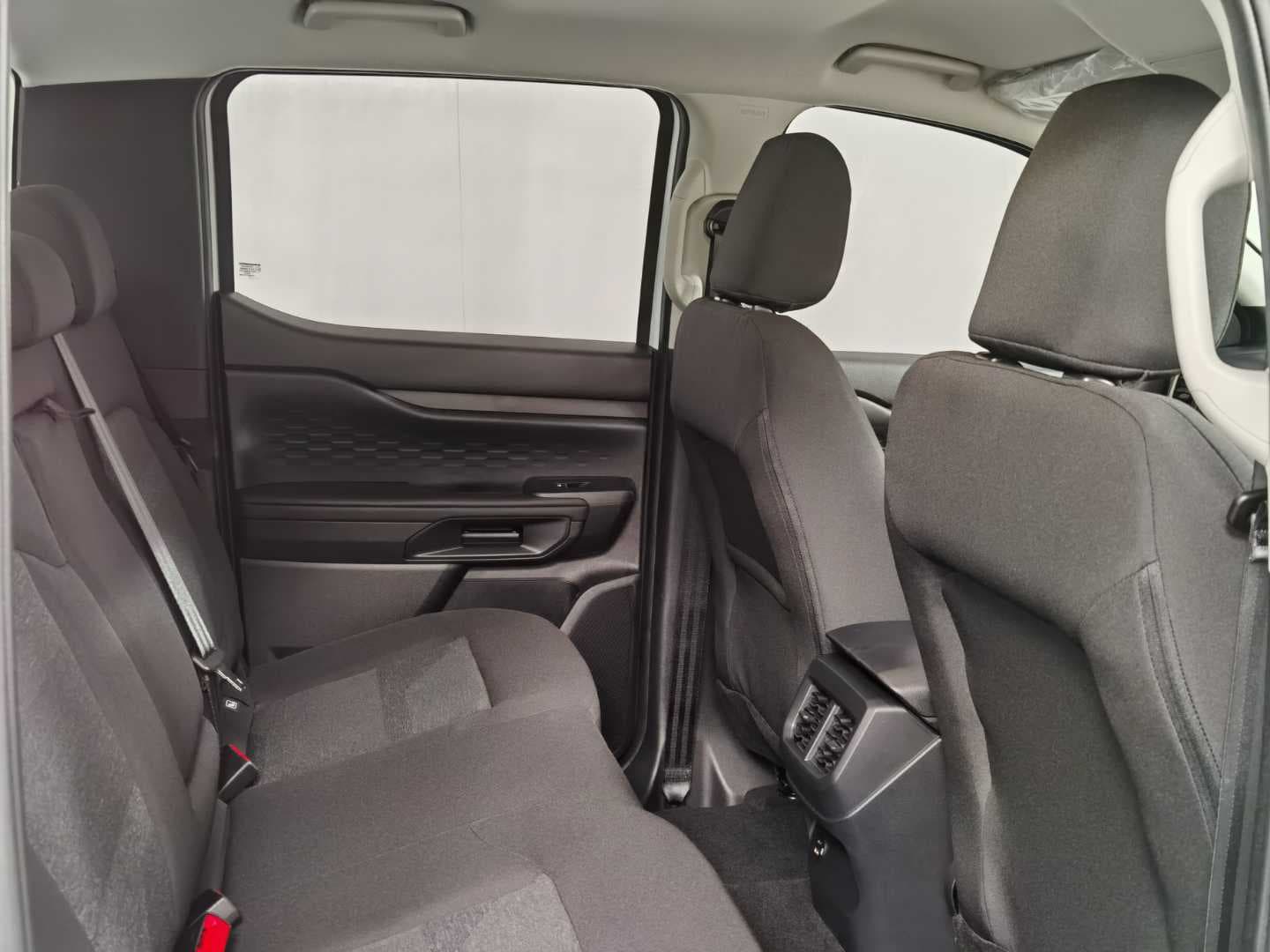 FORD RANGER 2.0D SIT XL A/T D/C P/U image 15