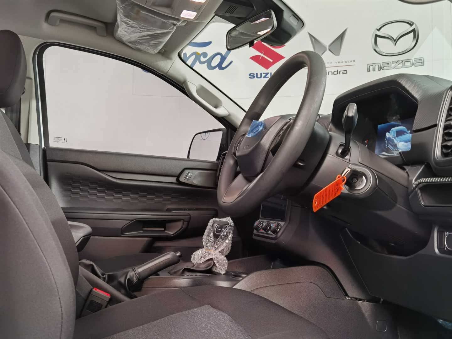FORD RANGER 2.0D SIT XL A/T D/C P/U image 17