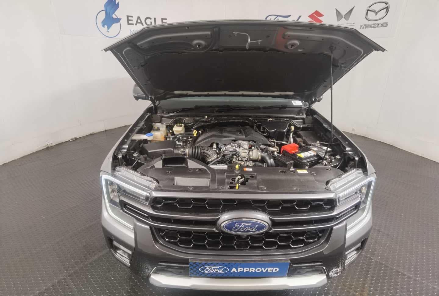 FORD RANGER 3.0D V6 WILDTRAK AWD A/T D/C P/U image 4