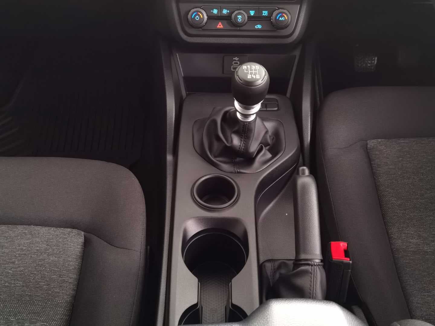 FORD RANGER 2.0D SIT XL D/C P/U image 15