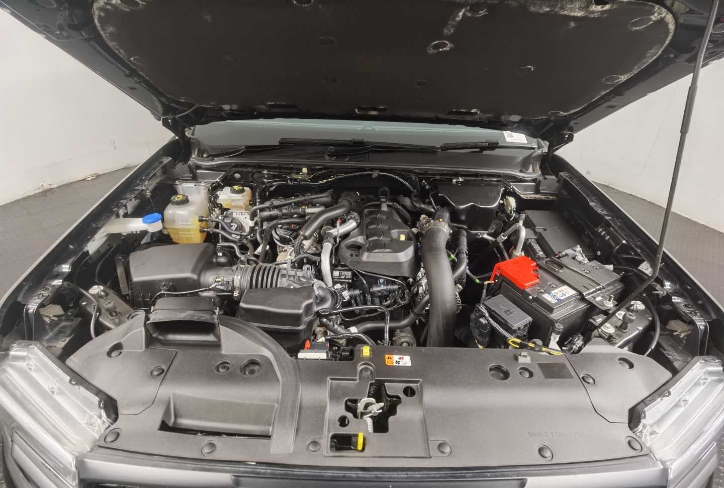 FORD RANGER 2.0D BI-TURBO WILDTRAK X AWD A/T D/C P/U image 5