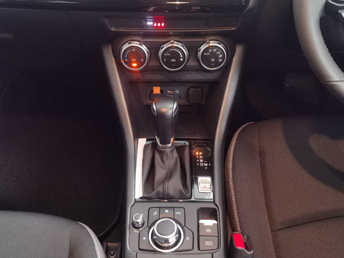 MAZDA CX-3 2.0 DYNAMIC A/T image 16