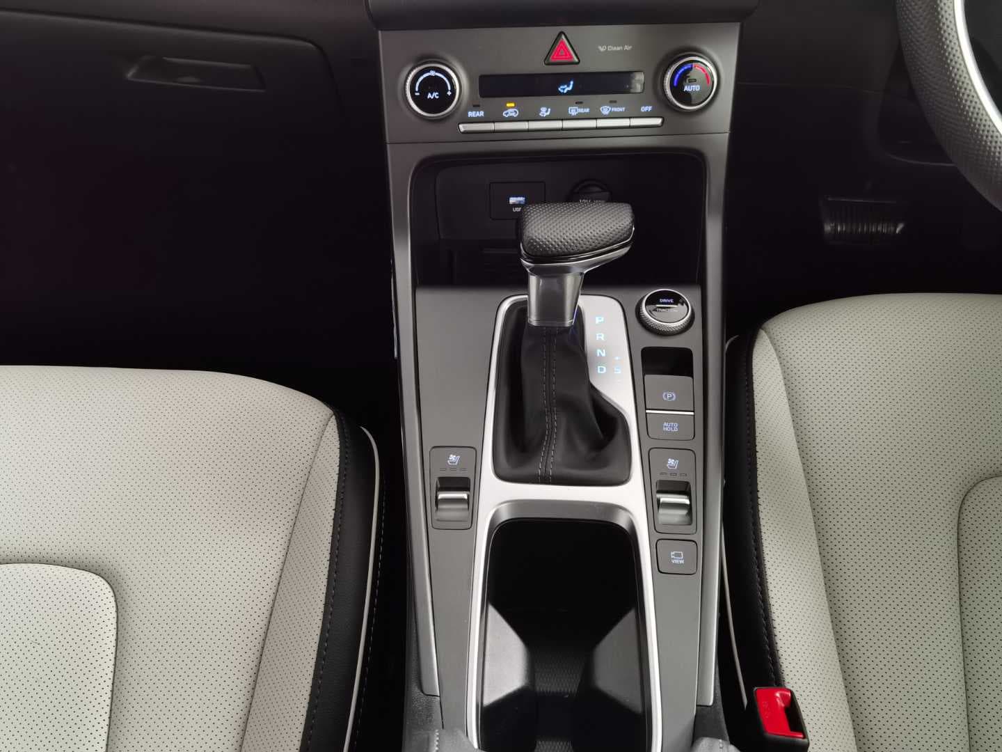 HYUNDAI GRAND CRETA 1.5D ELITE A/T image 13