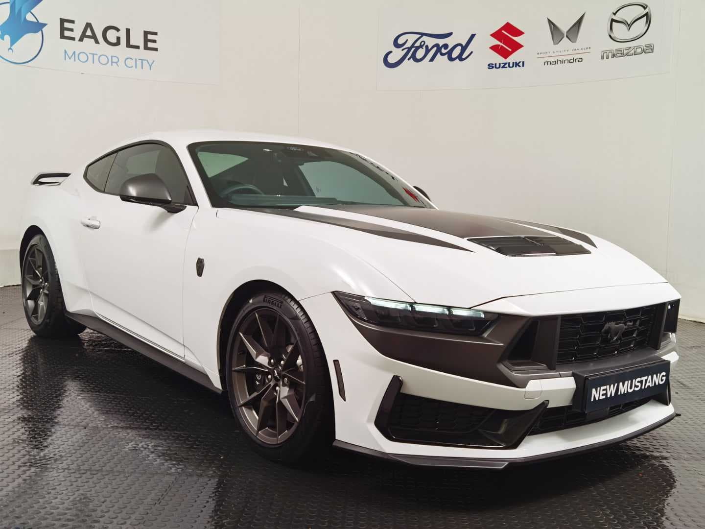 FORD MUSTANG 5.0 DARK HORSE A/T